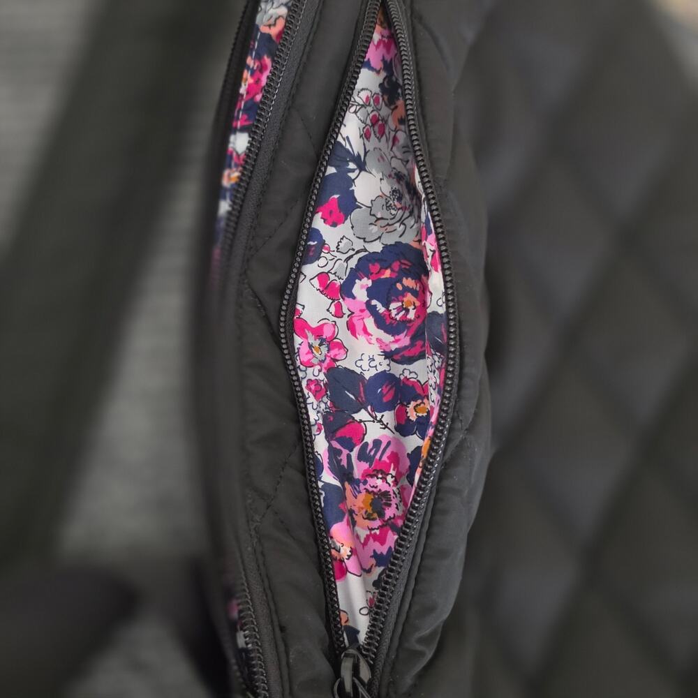 Vera Bradley Back Ultralight Essential Sling Crossbody Backpack Quilted Nylon - Picture 7 of 7